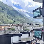 Appartement Dent Du Caiman, Hyper Centre, Parking, Vue Mont Blanc Chamonix